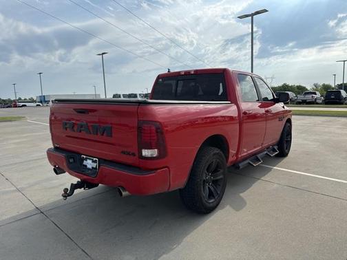 2018 RAM 1500 Night Crew Cab 4x4 5'7' Box