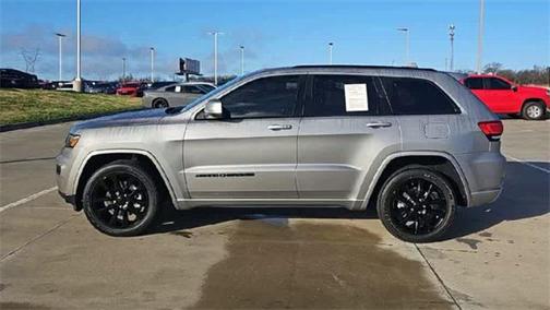2021 Jeep Grand Cherokee Laredo