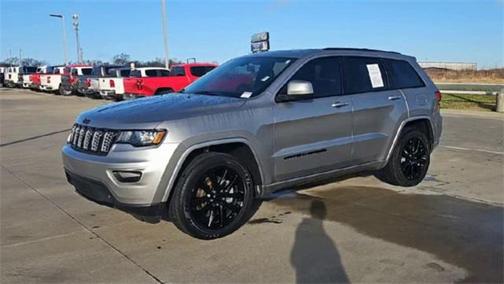 2021 Jeep Grand Cherokee Laredo