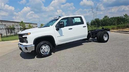 2025 Chevrolet Silverado 3500 WT