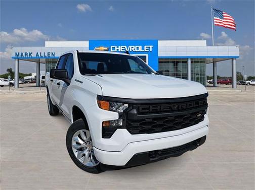 2025 Chevrolet Silverado 1500 Custom