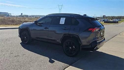 2023 Toyota RAV4 Hybrid SE