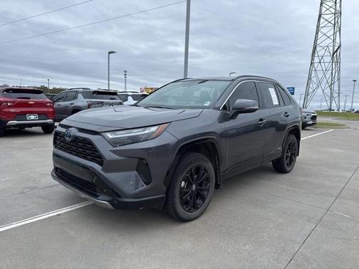 2023 Toyota RAV4 Hybrid SE
