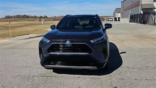 2023 Toyota RAV4 Hybrid SE