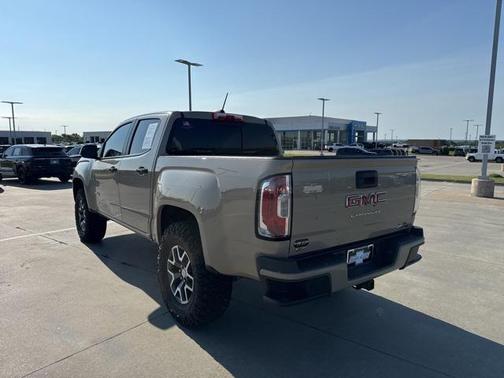 2022 GMC Canyon AT4