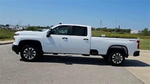 2026 Chevrolet Silverado 2500 Custom