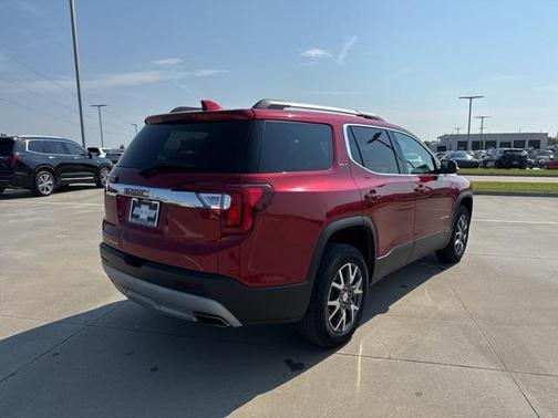 2023 GMC Acadia FWD SLT