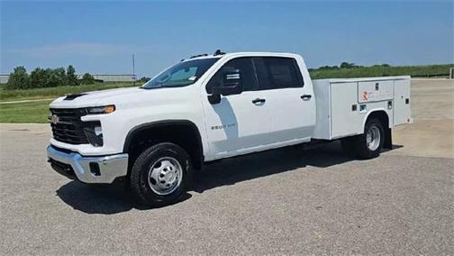 2025 Chevrolet Silverado 3500 WT