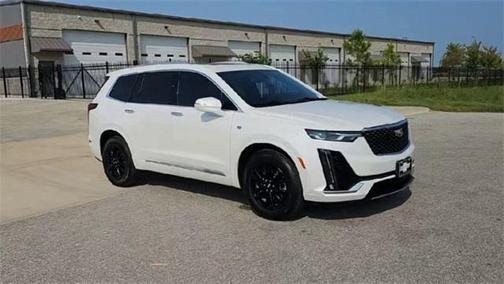 2022 Cadillac XT6 Luxury FWD