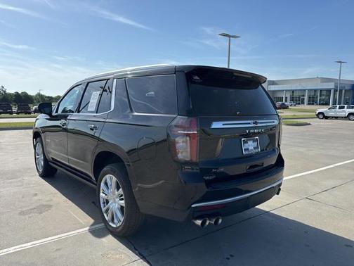 2022 Chevrolet Tahoe 4WD High Country