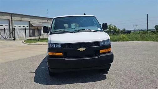 2025 Chevrolet Express 2500 RWD 2500 Regular Wheelbase WT