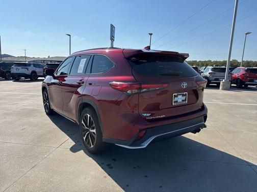 2021 Toyota Highlander XSE