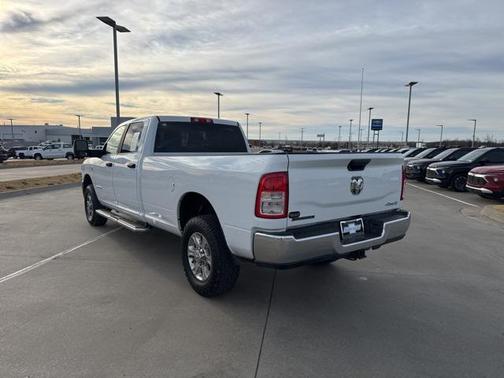 2024 RAM 3500 Big Horn Crew Cab 4x4 8' Box