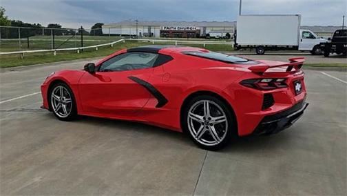 2026 Chevrolet Corvette Stingray w/2LT