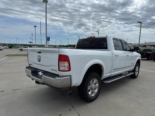 2021 RAM 2500 Big Horn Crew Cab 4x4 6'4' Box