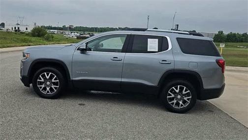 2023 GMC Acadia FWD SLT