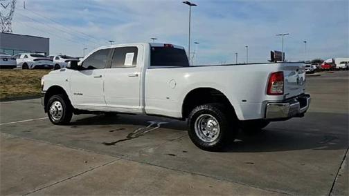 2022 RAM 3500 Big Horn Crew Cab 4x4 8' Box