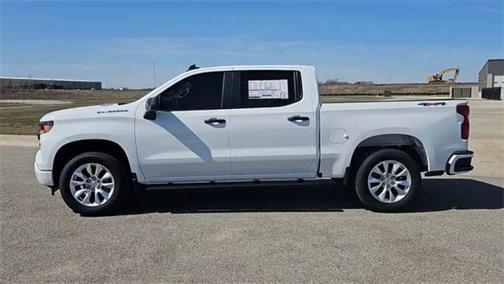 2025 Chevrolet Silverado 1500 Custom
