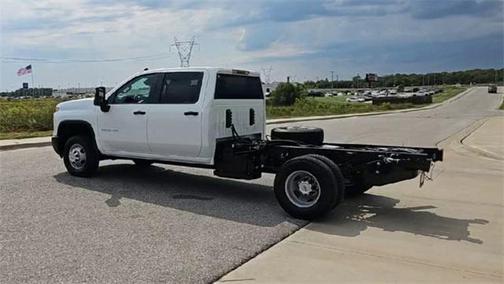 2026 Chevrolet Silverado 3500 WT