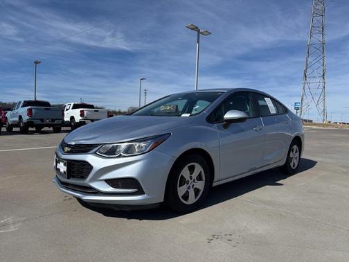 2017 Chevrolet Cruze LS