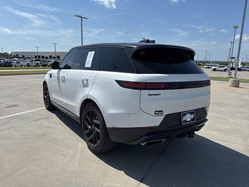 2024 Land Rover Range Rover Sport SE