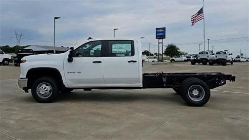 2025 Chevrolet Silverado 3500 WT