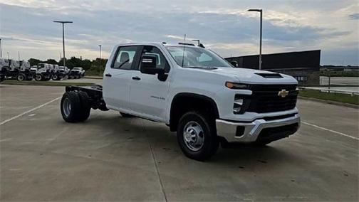 2025 Chevrolet Silverado 3500 WT