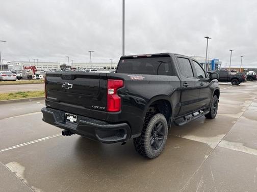2022 Chevrolet Silverado 1500 Custom Trail Boss