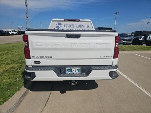 2022 Chevrolet Silverado 1500 Custom