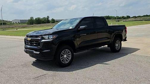 Black 2026 Chevrolet Colorado LT