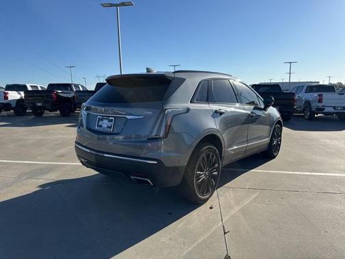 2020 Cadillac XT5 Sport