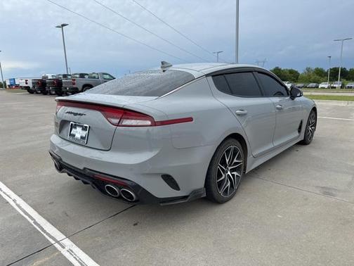2022 Kia Stinger GT-Line