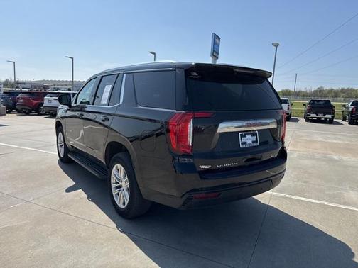 2022 GMC Yukon SLE