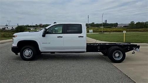 2026 Chevrolet Silverado 3500 WT