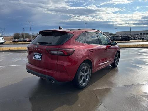 2024 Ford Escape ST-Line