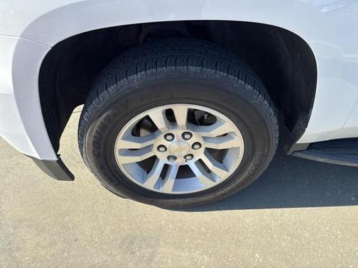 2018 Chevrolet Suburban LS