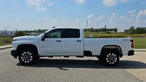 2026 Chevrolet Silverado 2500 Custom