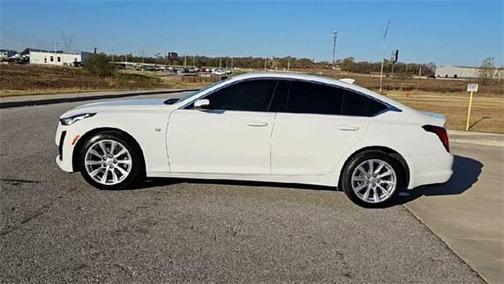 2024 Cadillac CT5 Luxury