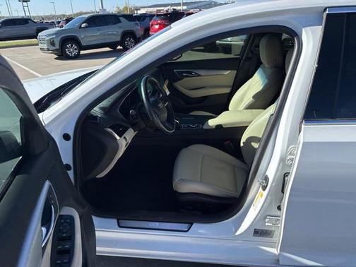 2024 Cadillac CT5 Luxury