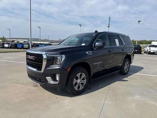 2023 GMC Yukon SLE