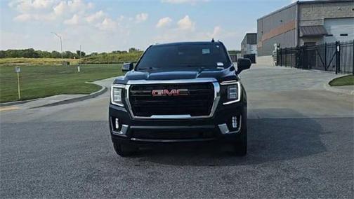 2023 GMC Yukon SLE