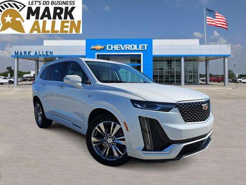 Crystal White Tricoat 2024 Cadillac XT6 Premium Luxury AWD