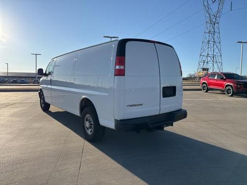 2020 Chevrolet Express 3500 RWD 3500 Extended Wheelbase WT