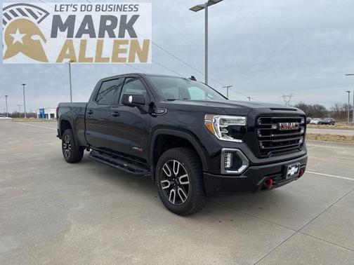 2021 GMC Sierra 1500 AT4