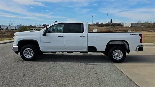 2026 Chevrolet Silverado 3500 WT