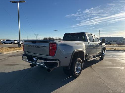 2025 Chevrolet Silverado 3500 LTZ