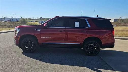 2025 GMC Yukon Denali