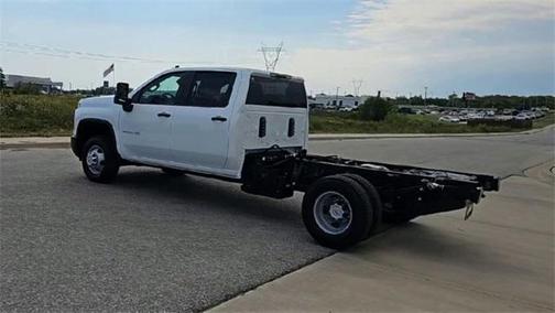 2026 Chevrolet Silverado 3500 WT