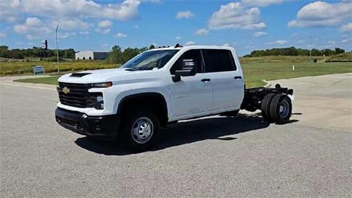 2026 Chevrolet Silverado 3500 WT