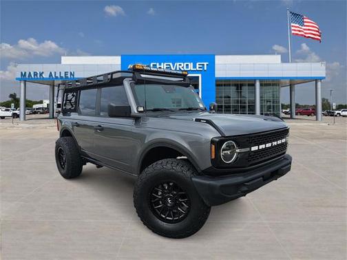 2022 Ford Bronco Base